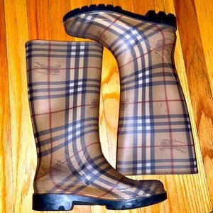 Burberry Rain Boots Size 39